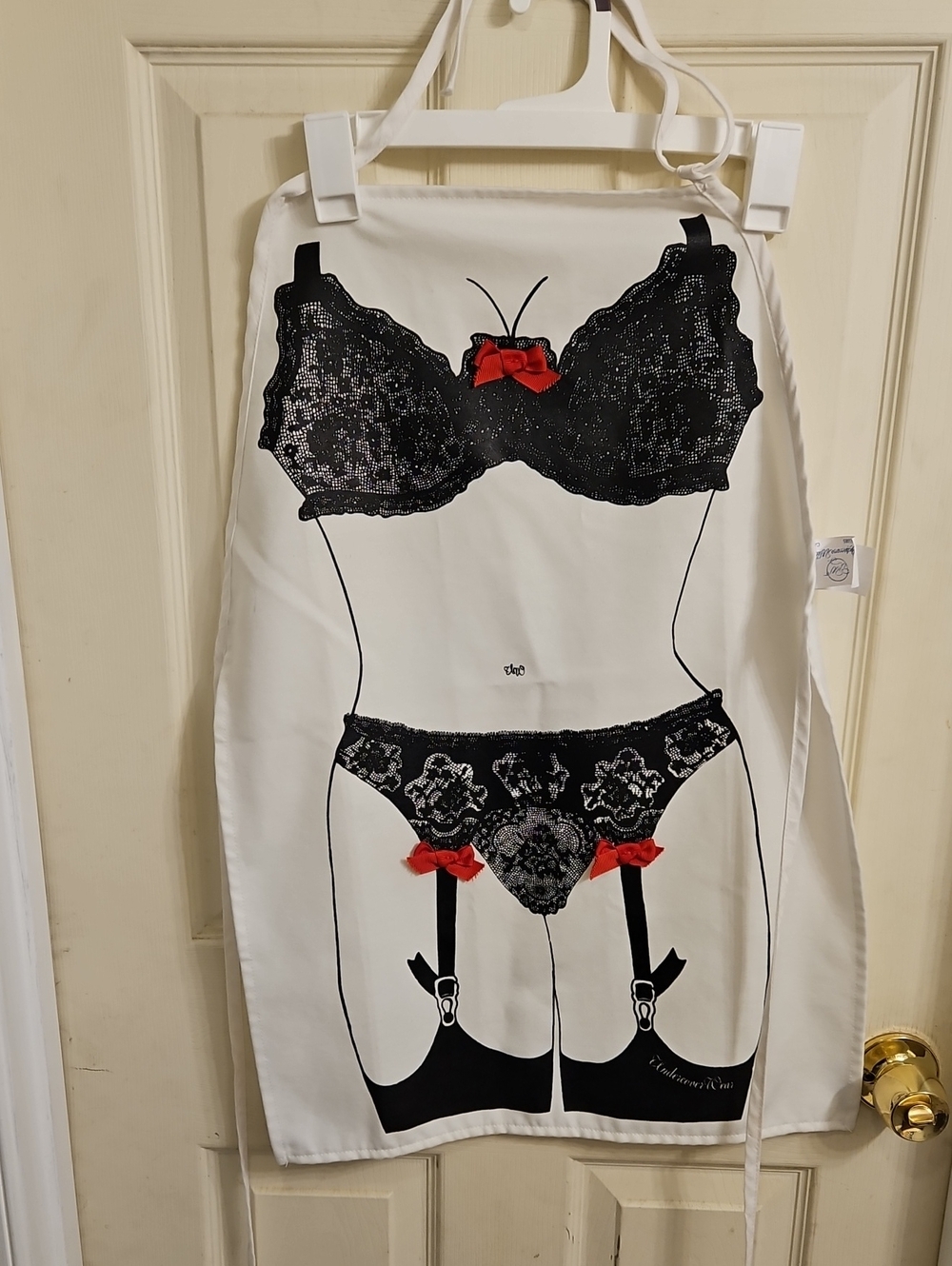 Women’s Novelty Lingerie Print Apron & Oven Mitt Set